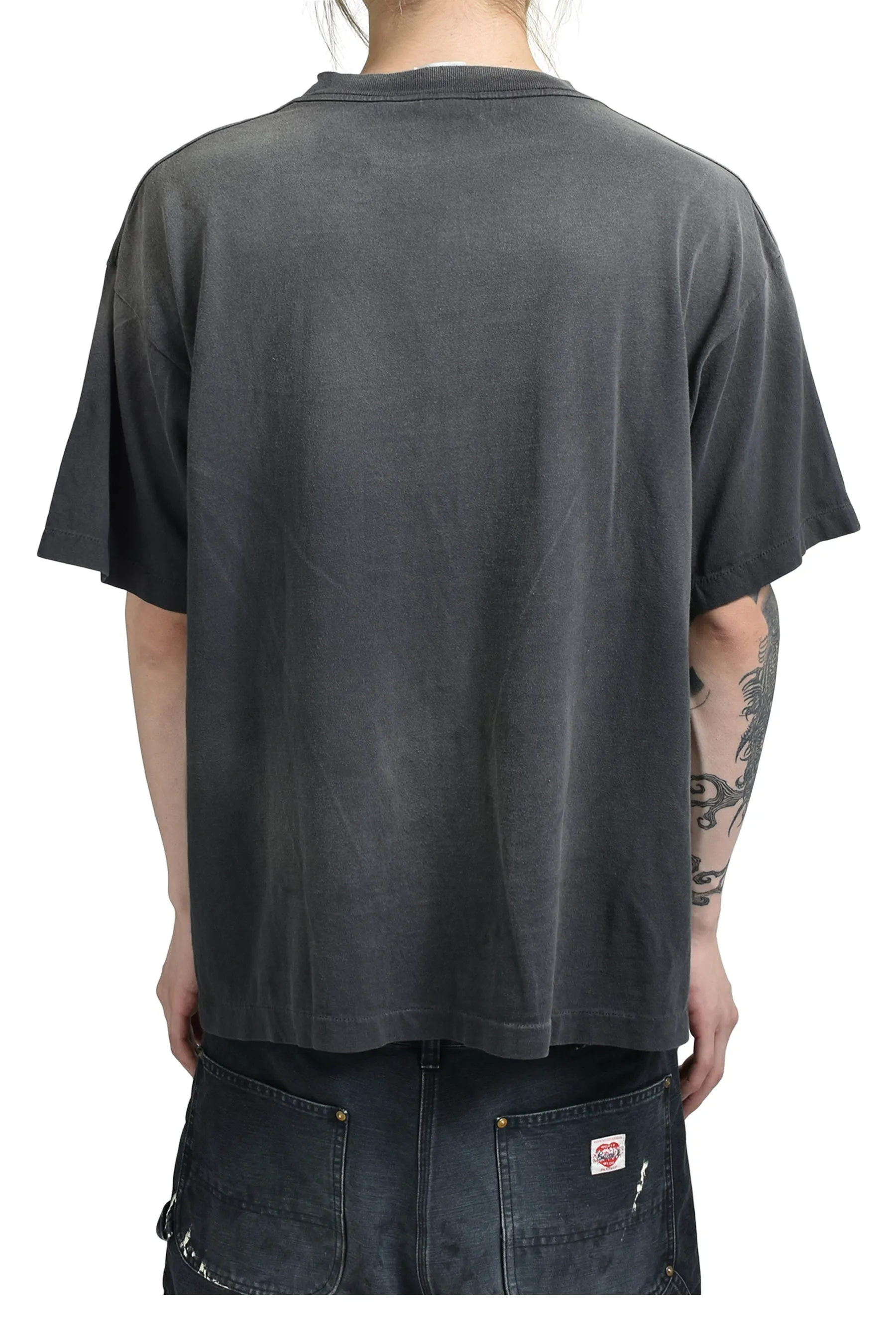 SAINT Mxxxxxx EGG SS TEE/BLK Broken egg shell/SAINT LOGO projection distressed retro short-sleeves Washed black S-XL Correct version Customized co-branded main mark/washed mark/cherub mark Tubular fabric Garment dyeing Rewashing water fading Destroying graffiti Simulating natural distressed effect Top-notch printing technology Washing treatment